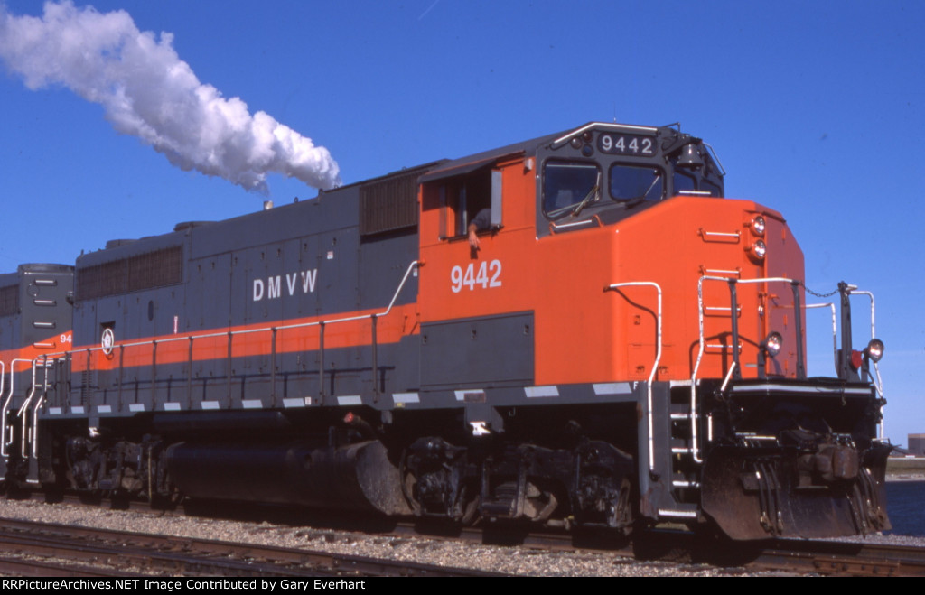 DMVW GP40-2LW #9442 - Dakota, Missouri Valley & Western